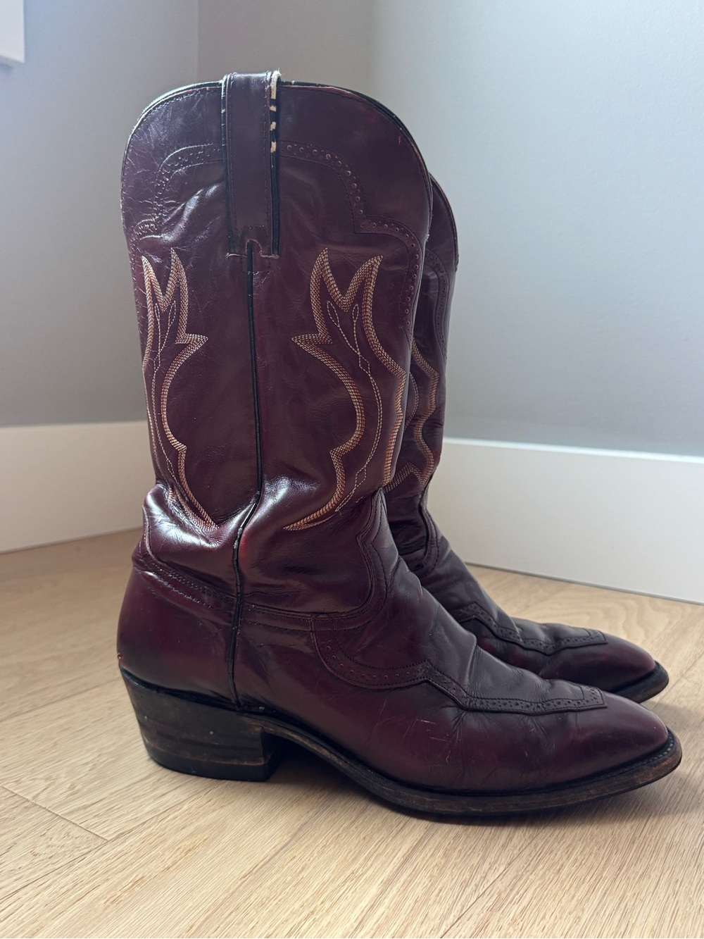 Vintage El Paso Leather Cowboy Boots Men's 10.5 M Burgundy Maroon Western Stitch